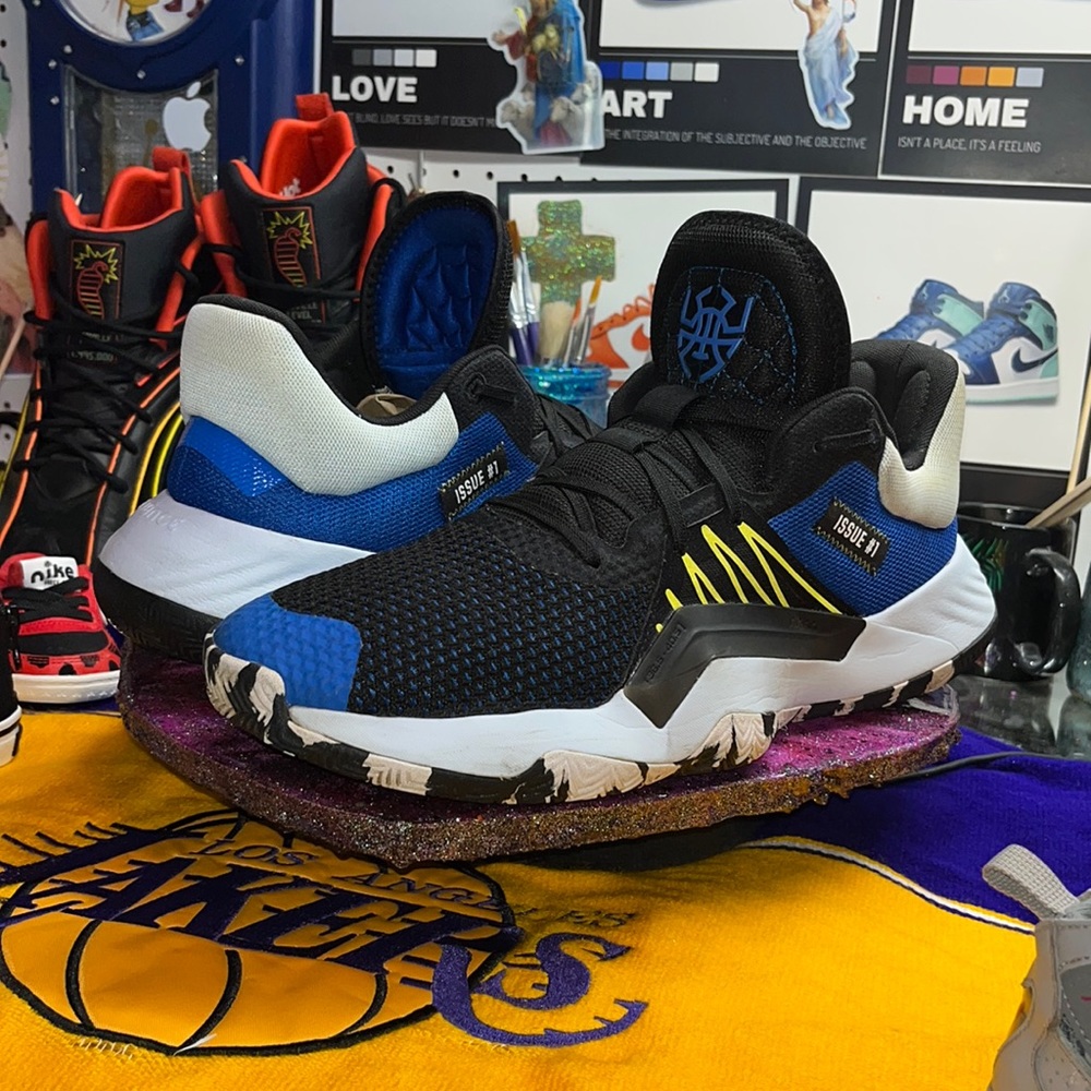 adidas D.O.N. Issue 1 Glory Blue 2020 size 12